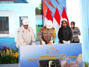 Kapolri Ziarah dan Pimpin Peletakan Batu Pertama Museum Pahlawan Nasional Marsinah