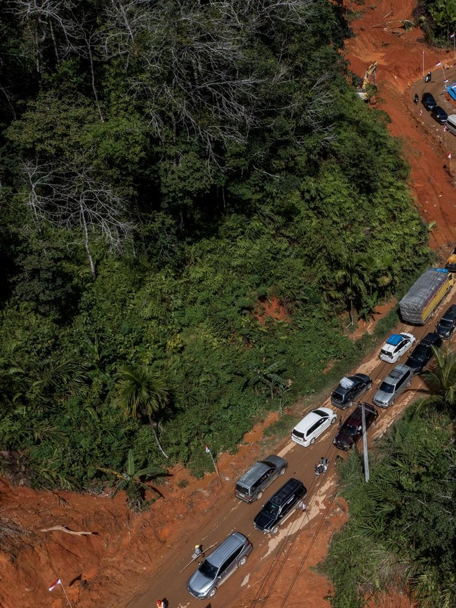 Jalur Penghubung Sibolga-Tarutung Sudah Bisa Dilewati Kendaraan Usai Longsor