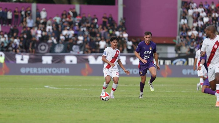 Laga Persis Vs Persik Kediri, Sabtu (27/12/2025).
