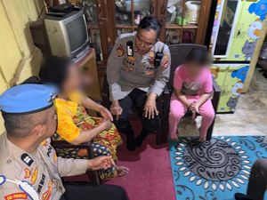 Heboh Ibu di Makassar Geruduk Rumah Terduga Pelaku Pencabulan Anaknya