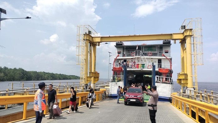 Polres Siak Intens Patroli Perketat Keamanan Pelabuhan di Momen Nataru