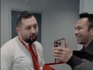 Raffi Ahmad Bikin Tour Guide Anfield Iri karena Michael Owen Pernah ke Andara