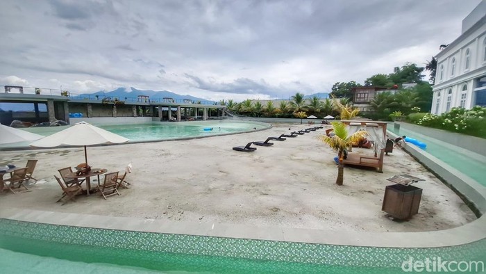 Sarajiwa Beachland di Jalan Terusan Al Fathu, Kecamatan Soreang, Kabupaten Bandung.
