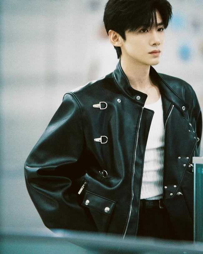 Bai Jingting menempati peringkat kesembilan dengan kenaikan 7,2 juta tayangan. Perannya dalam The First Frost sukses memikat penonton, ditambah proyek fiksi ilmiah Mobius yang menampilkan sisi berbeda dari kemampuan aktingnya. Foto: Dok. Weibo