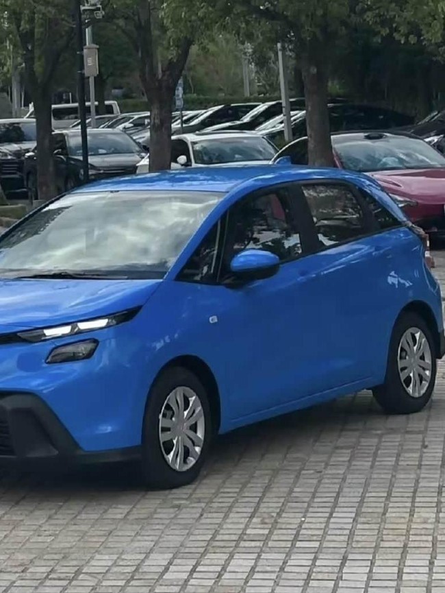 Bocoran Tampang Jazz Facelift, Lampu Makin Sipit