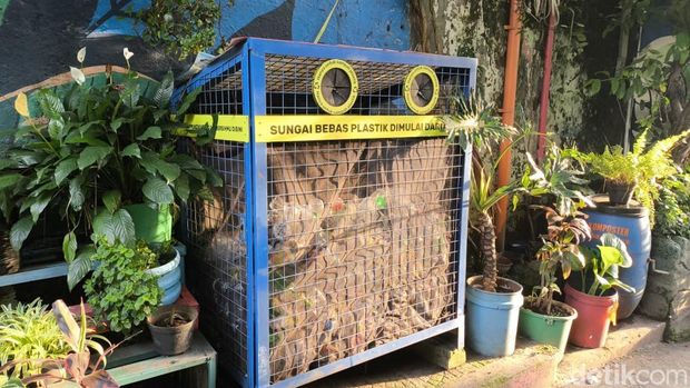 Ilustrasi pengelolaan sampah ala Kang Pisman di Kota Bandung