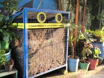 Warga Bandung Melawan Sampah Lewat Kang Pisman