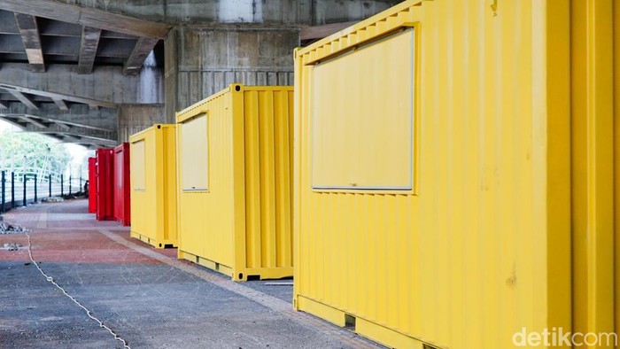 Sebanyak 20 kontainer UMKM disiapkan di kawasan Wisata Air Kalimalang, Bekasi, sebagai fasilitas pendukung untuk mendorong aktivitas ekonomi lokal.