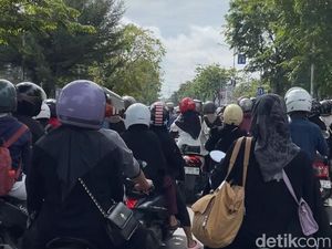 Lalin Banjarmasin-Banjarbaru Padat Jelang Puncak Acara 5 Rajab Sekumpul