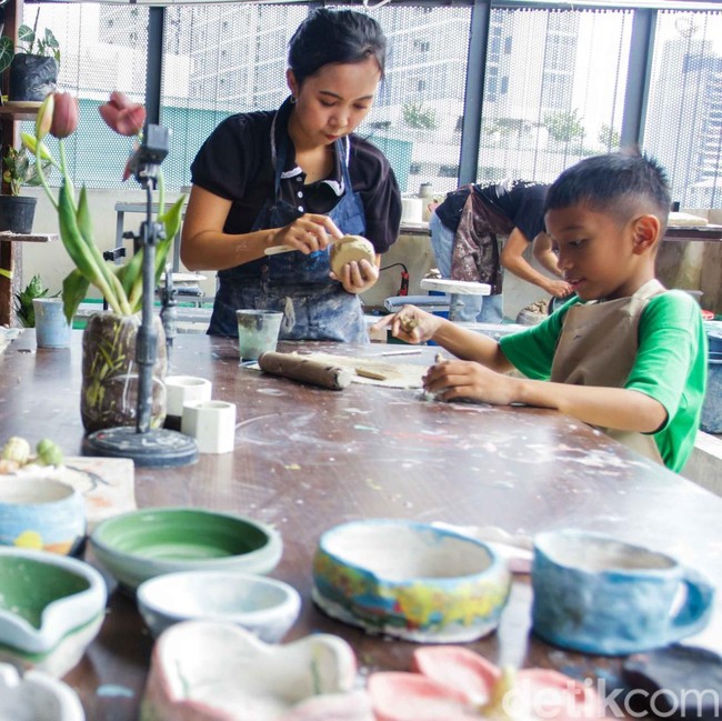 Libur Sekolah Makin Seru dengan Kelas Kerajinan Tanah Liat