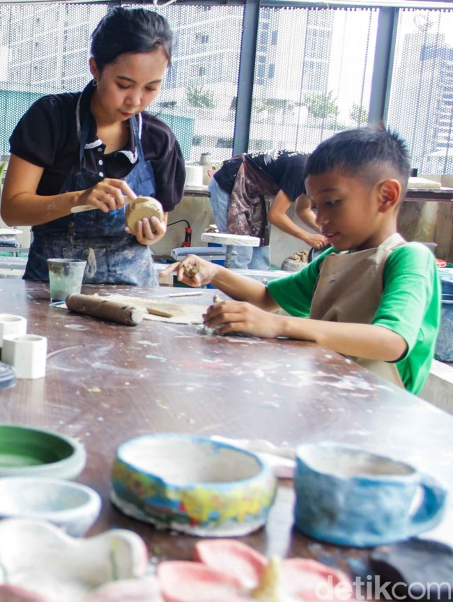 Libur Sekolah Makin Seru dengan Kelas Kerajinan Tanah Liat