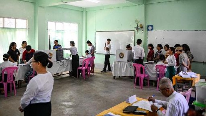 Junta Myanmar Gelar Pemilu Usai Lima Tahun Perang Saudara