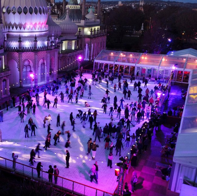 Royal Pavilion Ice Rink Ramai Jelang Proyek Restorasi