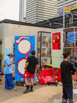 Saat Stasiun Berubah Jadi Ruang Seni