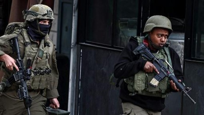 Israel Tutup Akses ke Desa di Palestina