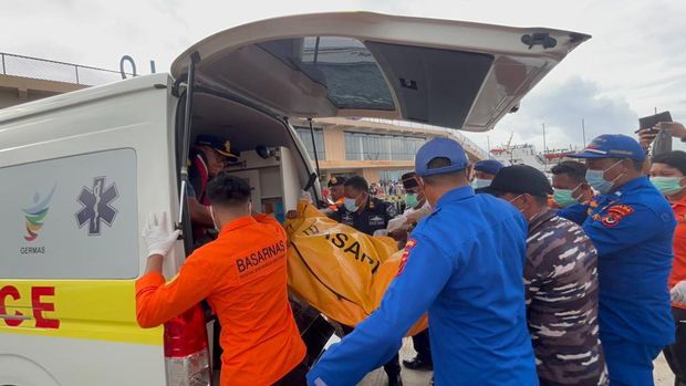 1 Jenazah Korban Kapal Pelatih Valencia yang Tenggelam di Labuan Bajo Ditemukan