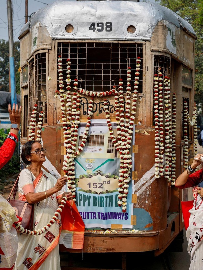 152 Tahun Jadi Ikon Kota, Trem Kolkata Segera Disetop