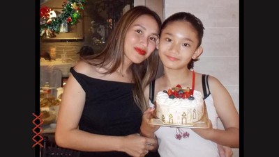 Doa Mendalam Ayu Ting Ting dan Rayakan Ultah ke-12 Bilqis di Singapura