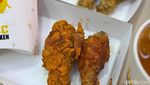 Rela Antre Demi Cobain Ayam Goreng Korea Berbumbu Blue Cheese