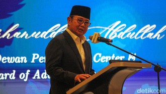 Burhanuddin Abdullah Sebut Perlu Cara Baru buat Kejar Target Ekonomi 8%