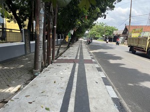 Perkara Guiding Block di Tangsel: Tanpa Tekstur hingga Ubah Warna