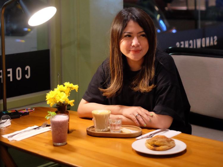 Momen Kulineran Wina Natalia Sebelum Diet, Jajan Kopi dan Pastry!