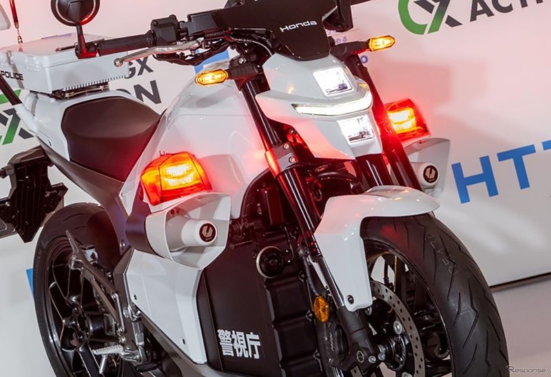 Motor listrik Honda WN7 jadi kendaraan patroli polisi Jepang Motor listrik Honda WN7 jadi kendaraan patroli polisi Jepang