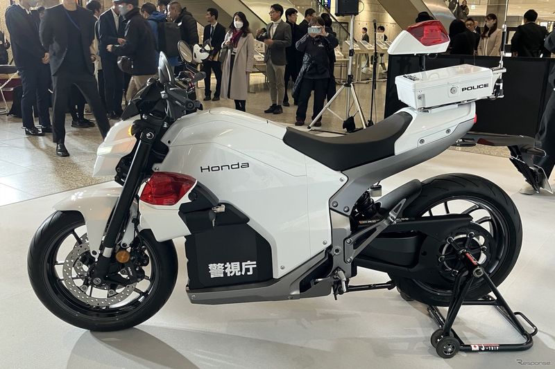 Motor listrik Honda WN7 jadi kendaraan patroli polisi Jepang Motor listrik Honda WN7 jadi kendaraan patroli polisi Jepang