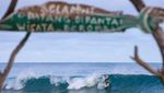 Musim Ombak Tiba, Selancar Jadi Daya Tarik di Manokwari