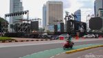 Persiapan Malam Tahun Baru, Panggung Perayaan Berdiri di Bundaran HI