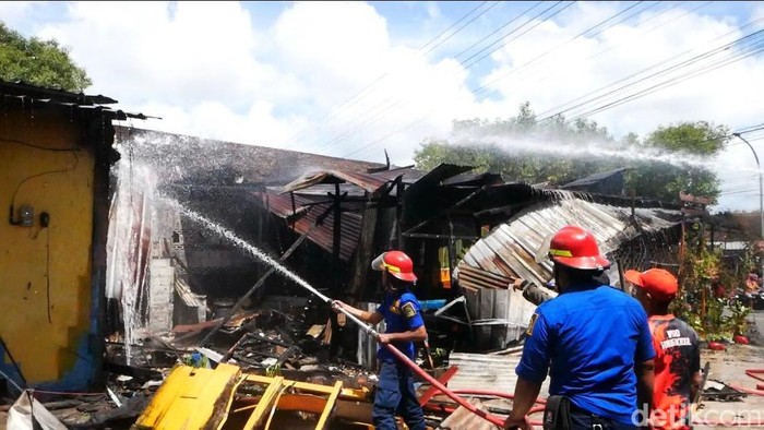 Warung Soto Mbak Arum Baleharjo Gunungkidul Hangus Terbakar