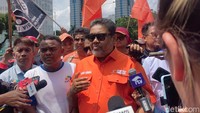Said Iqbal Sebut Gaji Buruh Pabrik Panci Karawang Lebih Besar dari Pekerja Jakarta