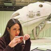 Raisa sendiri diketahui belum lama ini resmi bercerai dengan Hamish Daud. Kini tak lagi bersama, Raisa tampak menikmati momen liburannya berdua sang anak. Foto: Instagram/@raisa6690