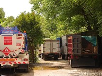 Polisi Gerebek Gudang Diduga Lokasi Penimbunan Solar di Denpasar