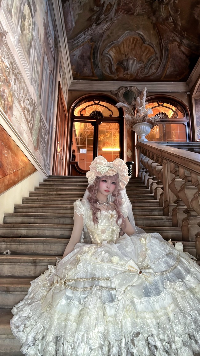 Namun julukan tersebut berubah menjadi ‘pria tercantik Jepang’ ketika netizen mengetahui identitas Takuma yang sebenarnya. Ia bukanlah wanita asli. Foto: Twitter