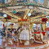 Kebanyakan orang menyatakan kekaguman atas kepercayaan diri, kemampuan transformasi, dan pesonanya di dunia maya. Beberapa mengatakan kemampuannya bertransformasi membuktikan bahwa usia tidak jadi penghalang untuk mengekspresikan diri. Foto: Twitter