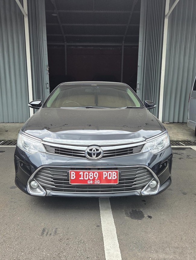 Tampang Camry Pelat Merah yang Dilelang Mulai Rp 90 Jutaan