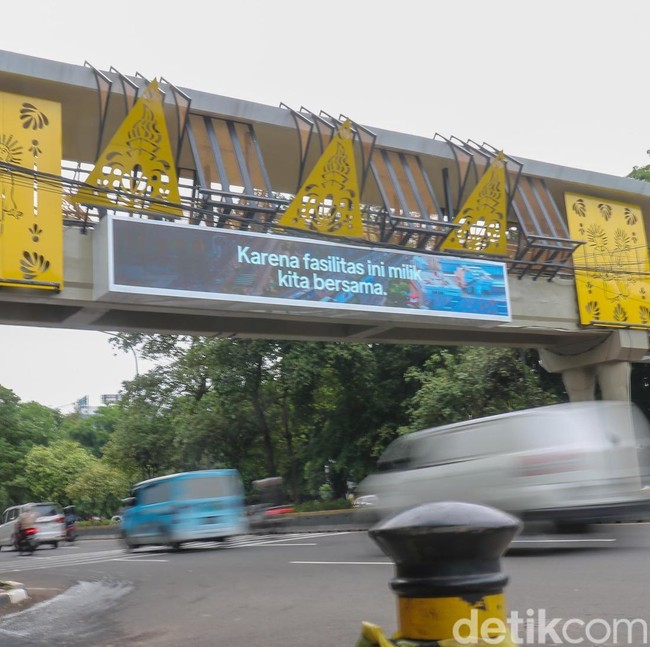 Wajah Baru JPO Kyai Tapa, Modern dengan Sentuhan Betawi