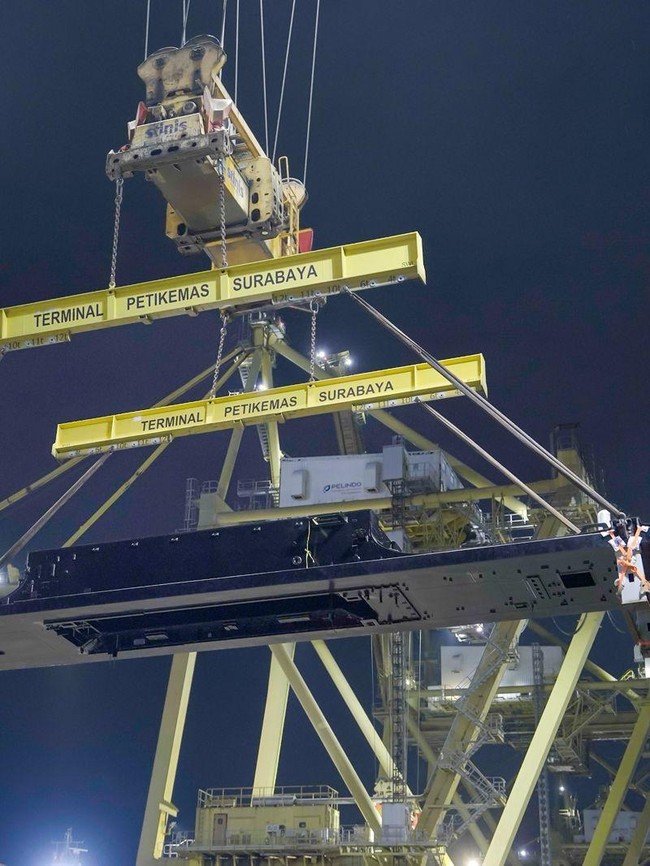 Australia Borong Platform Lokomotif Buatan INKA