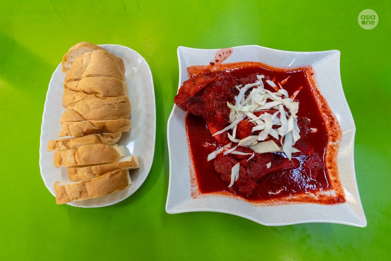 Bikin Salut! Warung Sup Legendaris 75 Tahun Ini Kini Dikelola Gen Z