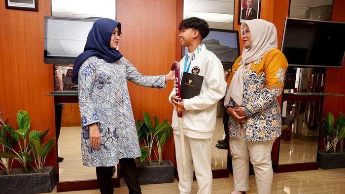 Pesan Bupati Ipuk ke Atlet Hoki Banyuwangi Usai Raih 2 Medali SEA Games