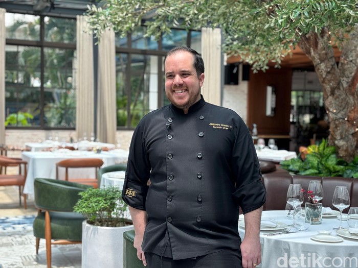 Chef Alejandro Garcia di ERRE Urrechu Jakarta.