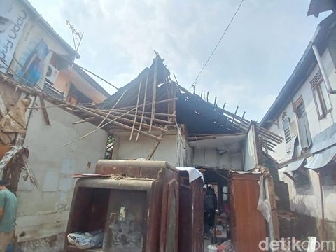 Diding Boneng Kondisi rumah Diding Boneng di kawasan Mantaraman Dalam, Menteng, Jakarta Pusat, Selasa (30/12/2025).