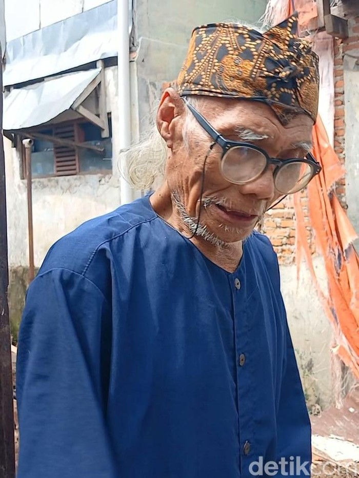 Diding Boneng ditemui di kawasan Matraman Dalam, Menteng, Jakarta Pusat, Selasa (30/12/2025).