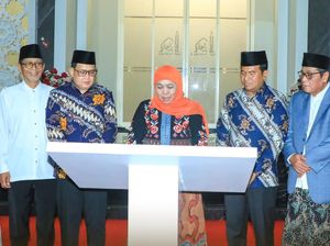 Gubernur Khofifah Resmikan Masjid Nurul Hayat