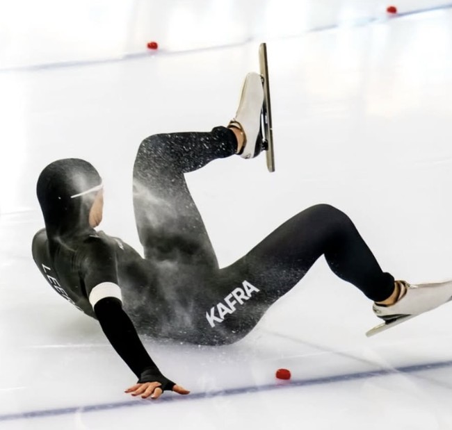 Meski terpukul usai kecelakaan di nomor 1.000 meter, Leerdam menegaskan dirinya belum menyerah. Kepada Olympics.com, ia menyampaikan harapannya masuk ke Olimpiade. Foto: dok. Instagram @JuttaLeerdam