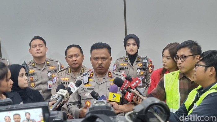 Kakorlantas: Sudah 2 Juta Kendaraan Keluar Jakarta Via Tol di Libur Nataru