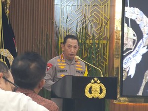 Kapolri Paparkan Tantangan 10 Tahun ke Depan: Cuaca Ekstrem hingga Dampak AI
