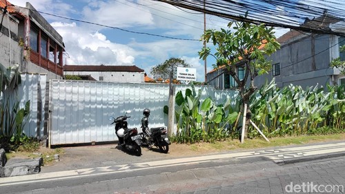Lahan untuk Museum Perdamaian Bali di Jalan Legian Kita, Badung, Senin (29/12/1015). (Agus Eka/detikBali)