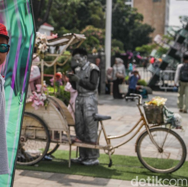 Libur Akhir Tahun, Warga Pilih Kota Tua untuk Wisata